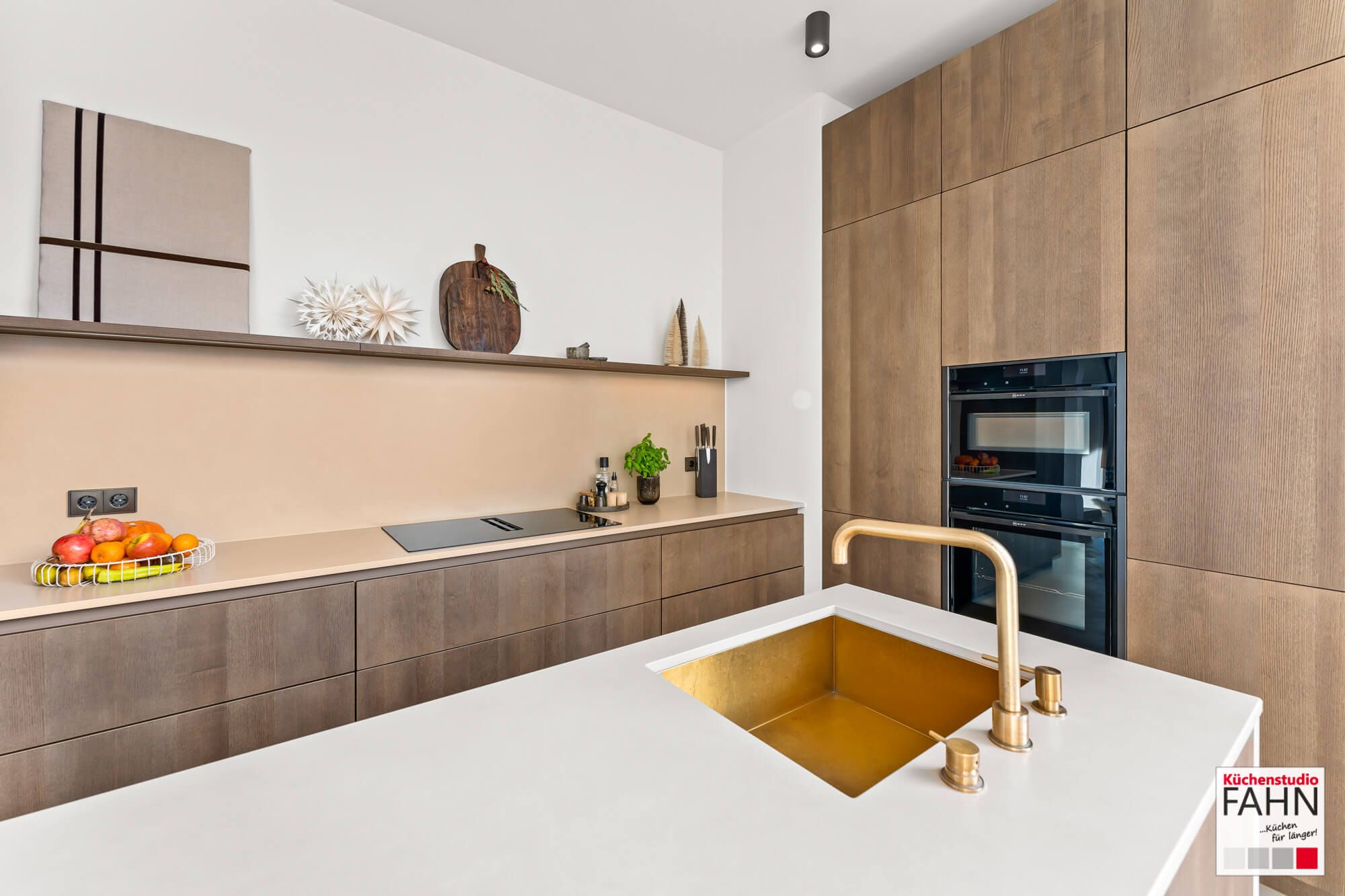 Leicht Design Inselküche Topos Echtholz Furnier Spüle Rückseite