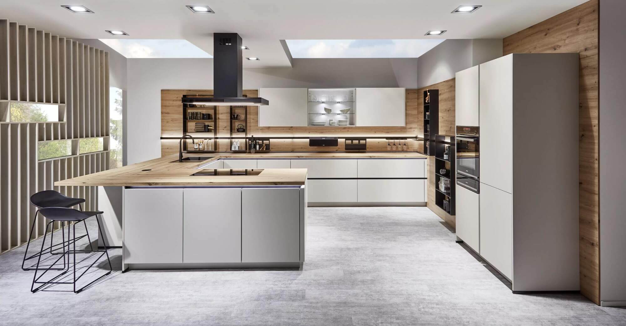 Nobilia-Design-G-Kueche-Grau-mit-Theke G-Küchen