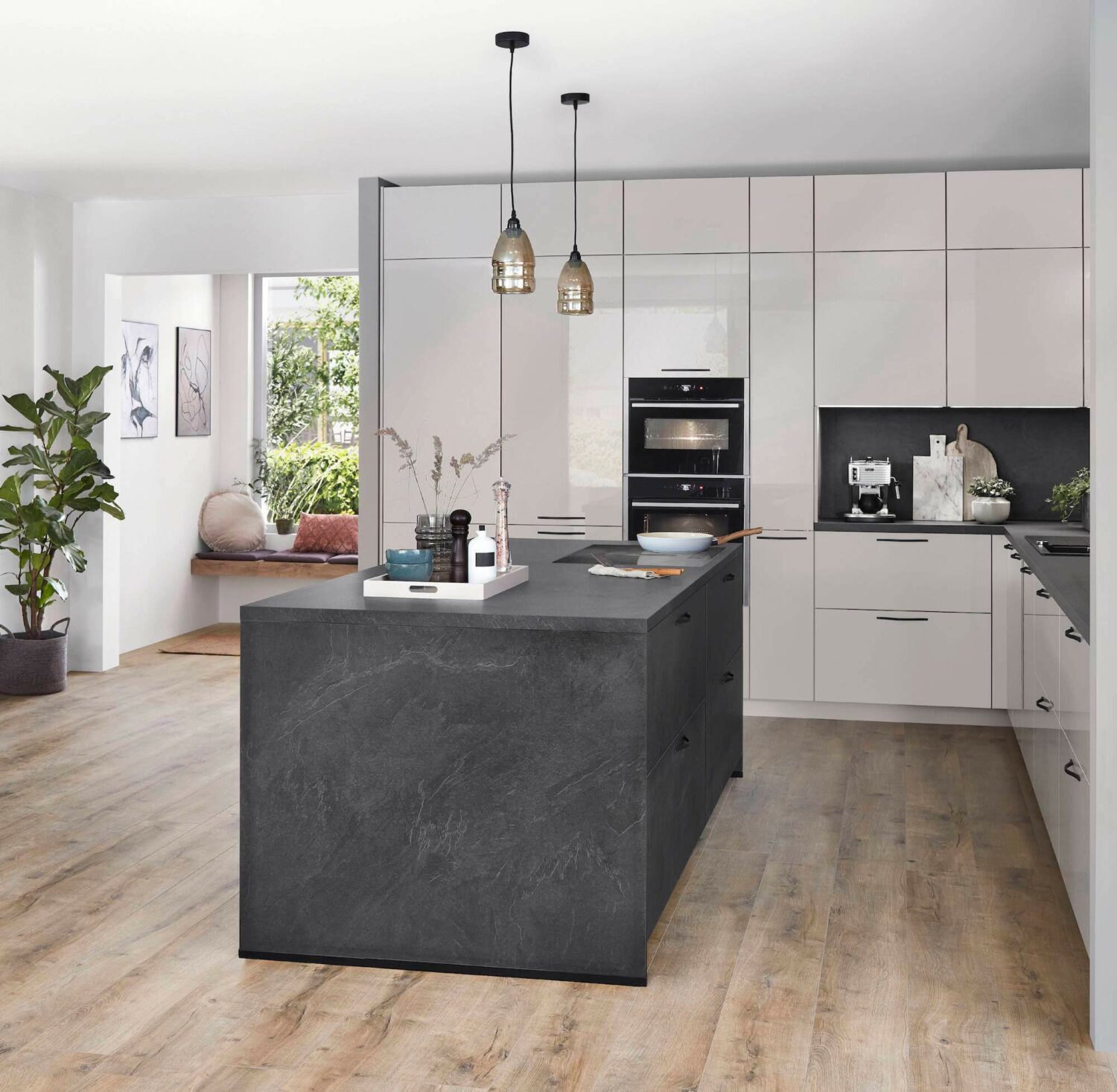 Nobilia moderne Designküche grau Schiefer Novalux Küchenstil