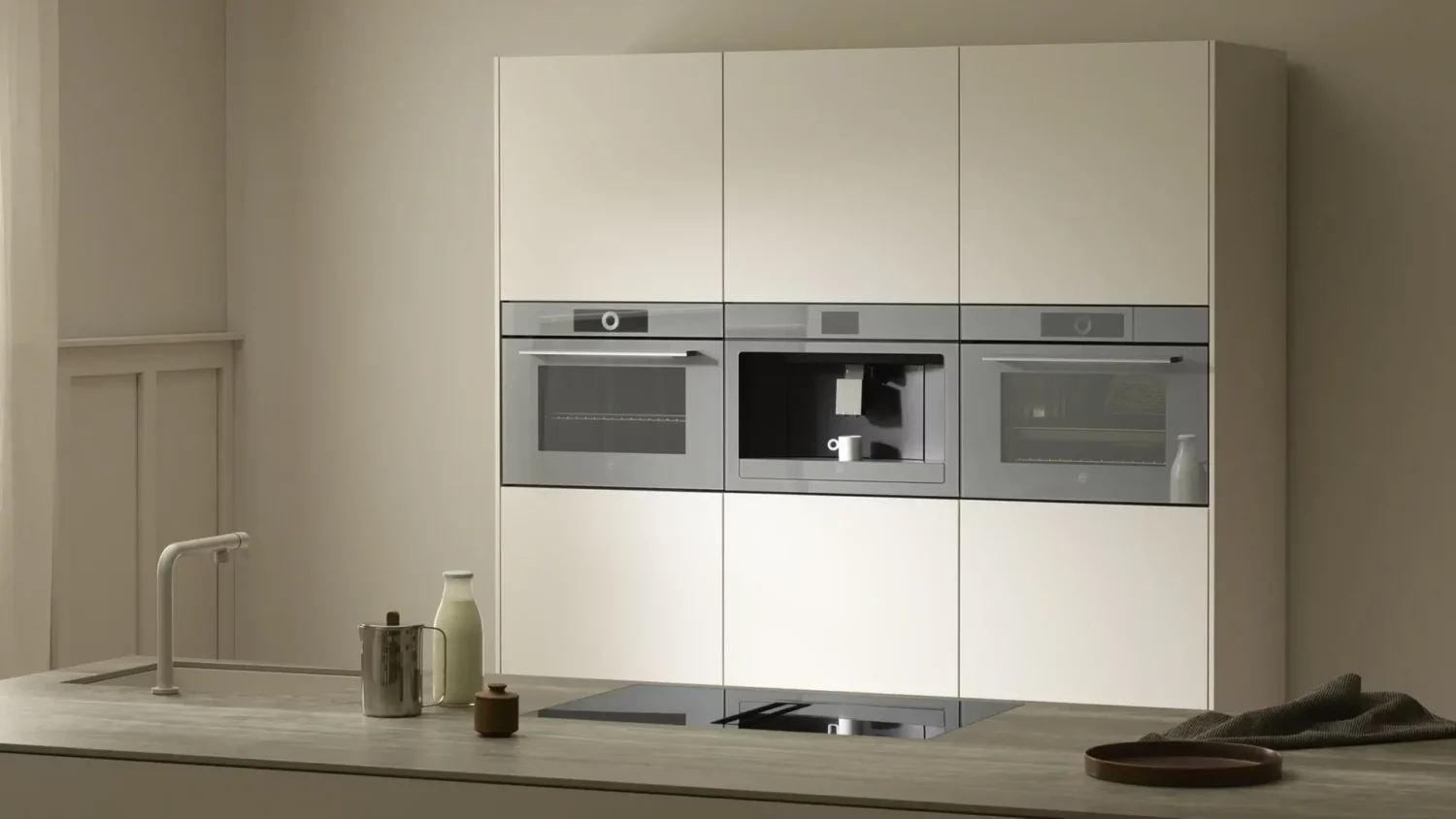 V-Zug Kaffeemaschine Einbau Backofen und Dampfbackofen Wie lange halten Küchengeräte?